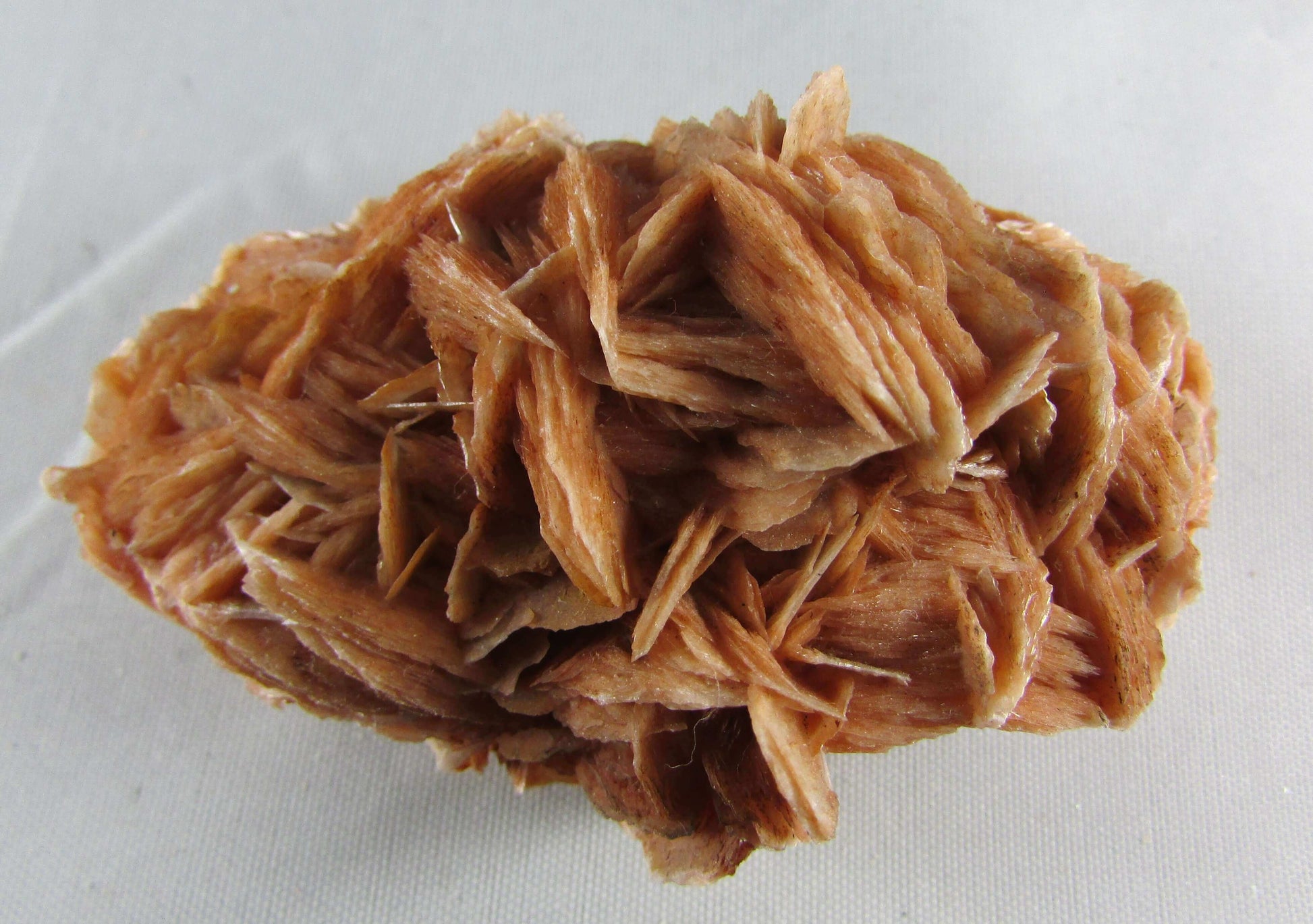 rose barite, desert rose barite crystal cluster, morocco
