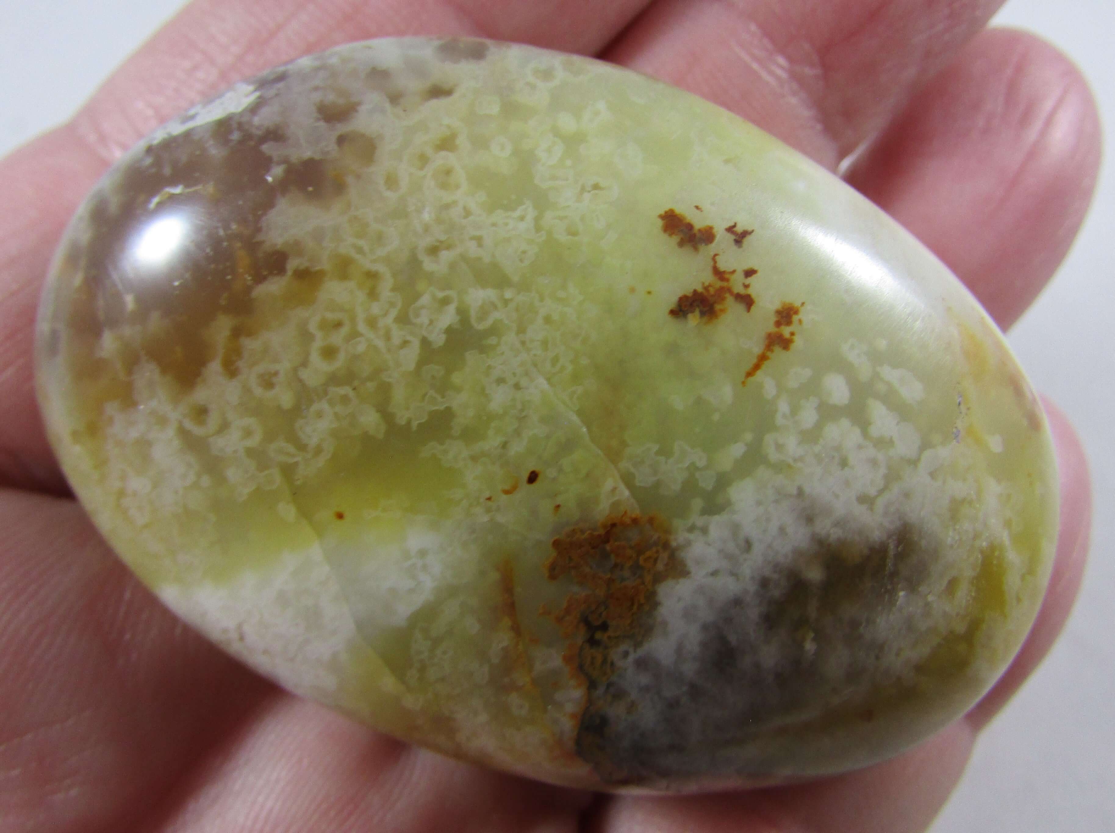 Green Opal Palmstone – Harmony, Heart Healing & Abundance Awakening