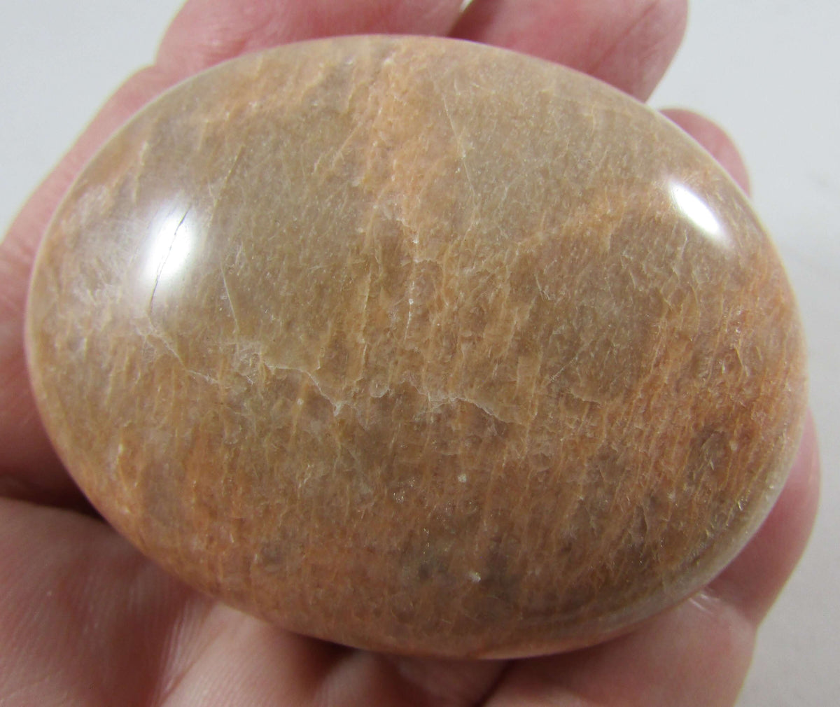 Peach Moonstone Palmstone – Moon Cycles, New Beginnings, Dream Recall, Intuition [MM247]