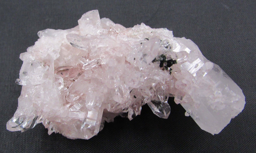 Pink Lithium Quartz – Relatioinship Harmony, Inner Peace, Emotional Healing [STS101]