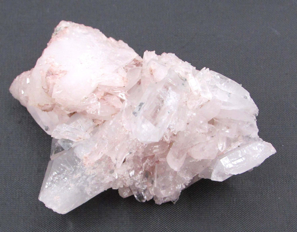 Pink Lithium Quartz – Relatioinship Harmony, Inner Peace, Emotional Healing [STS114]