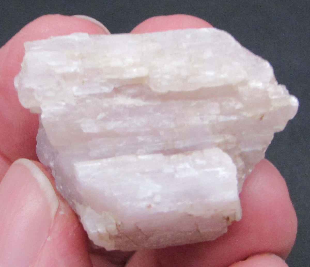 Lilac Pink Kunzite - Stone of Tranquility, Spiritual Awakening [ALC14]