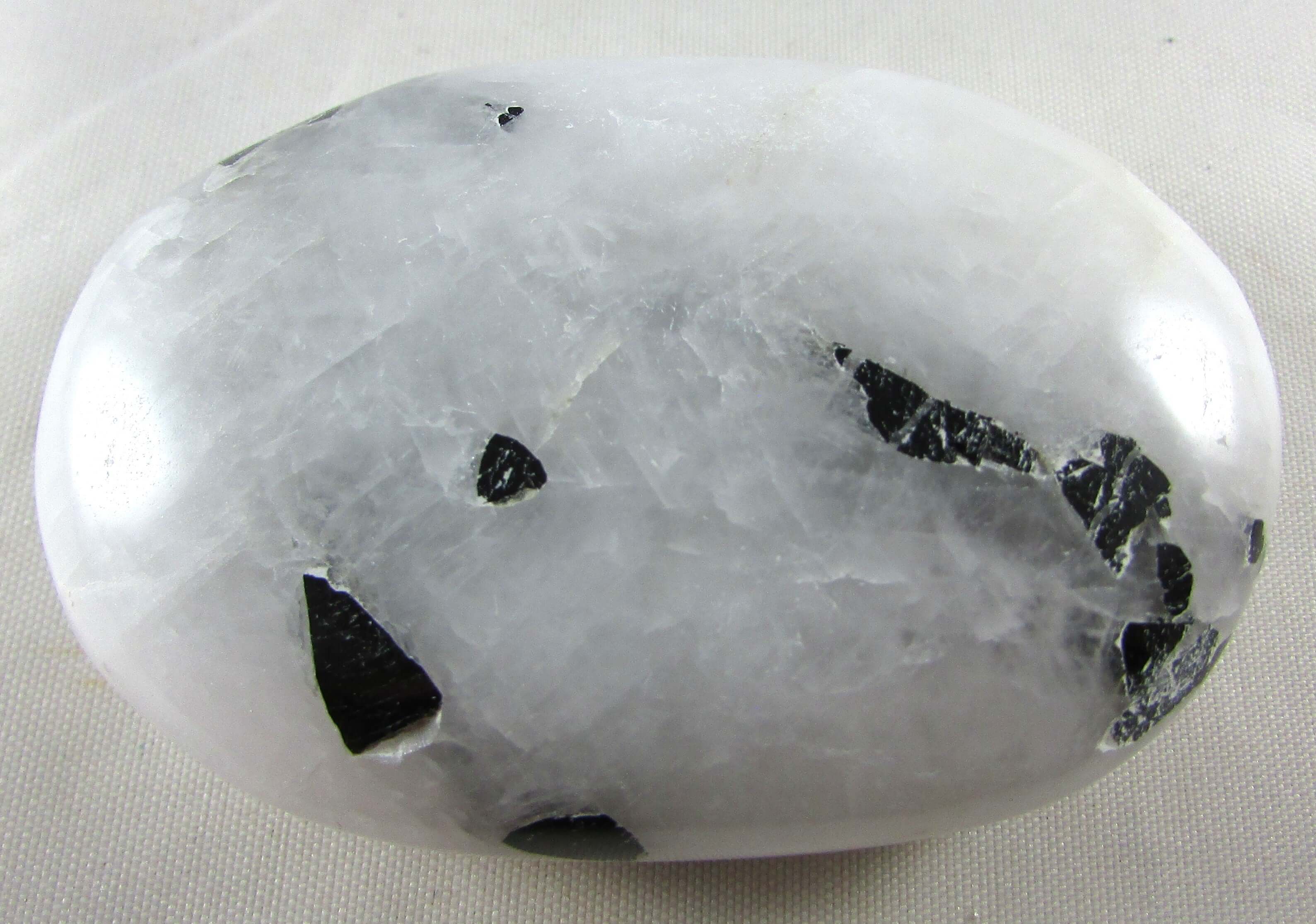 Tourmalinated Quartz Palmstone – Shadow Work, Protection & Grounded Clarity
