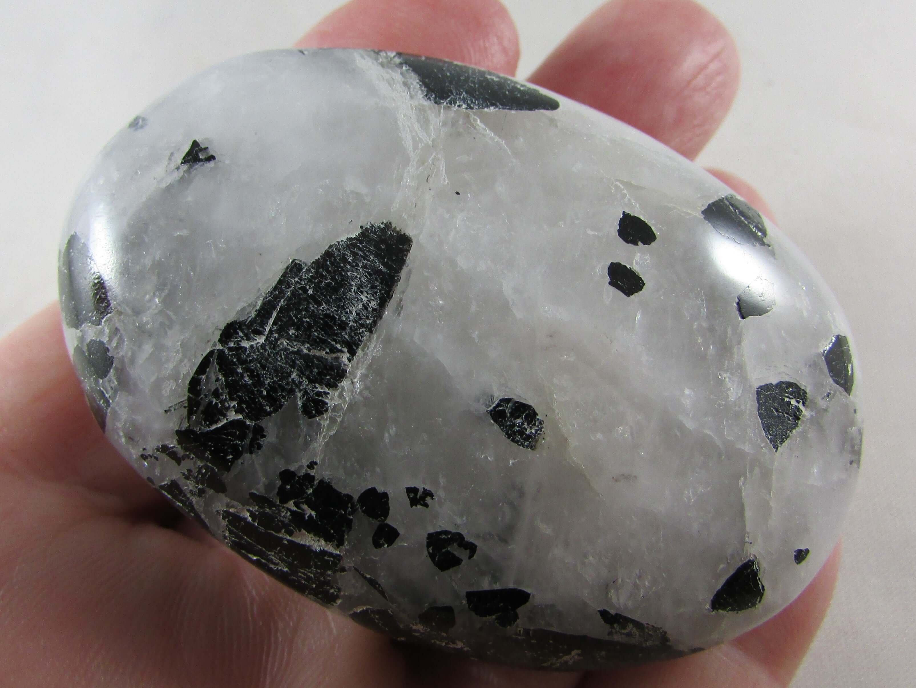 Tourmalinated Quartz Palmstone – Shadow Work, Protection & Grounded Clarity