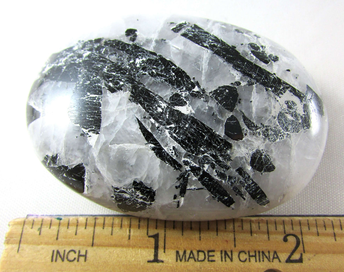 Tourmalinated Quartz Palmstone – Shadow Work, Protection & Grounded Clarity