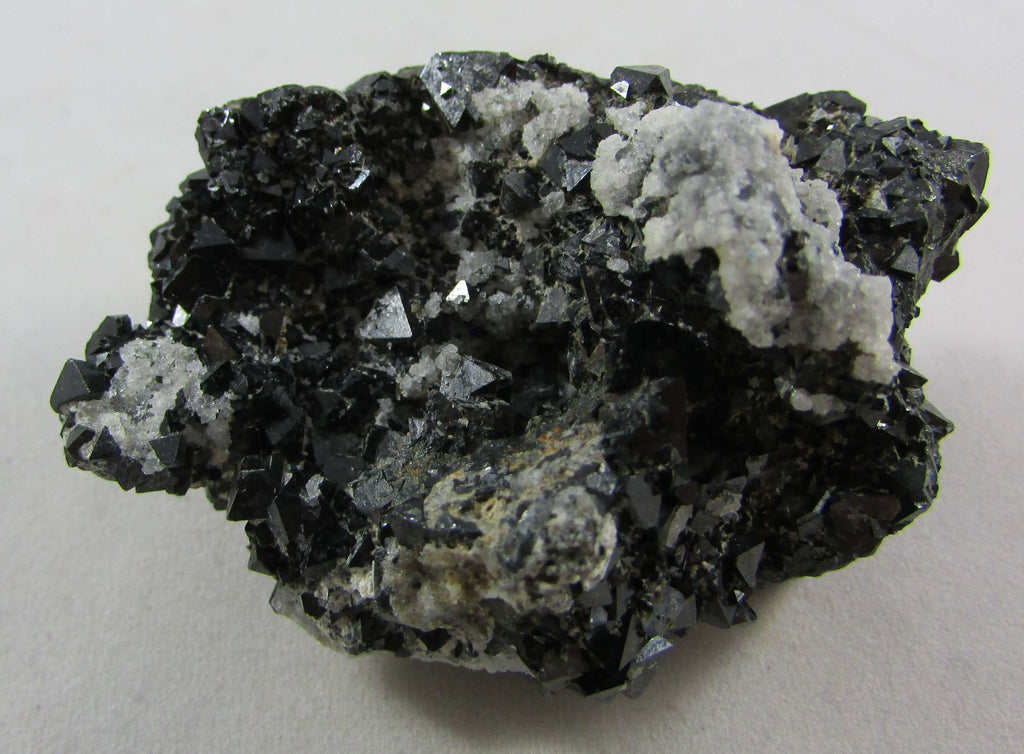 Magnetite Sparkly Cluster (Lodestone) – Magnetic Attraction, Grounding & Burnout Protection