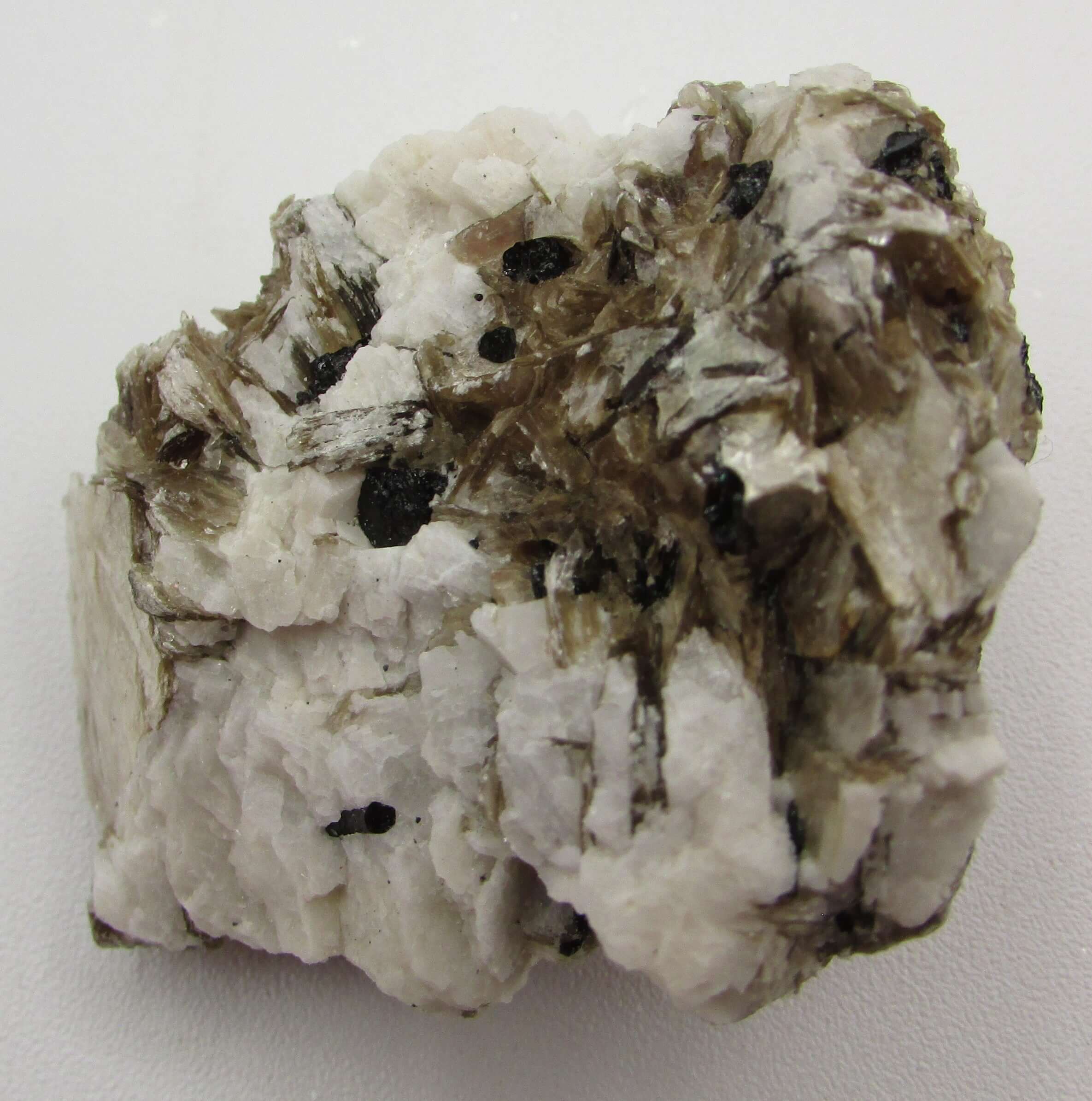 Golden Yellow Muscovite Black Tourmaline – Bigger Picture Vision, Clarity [NTG117]