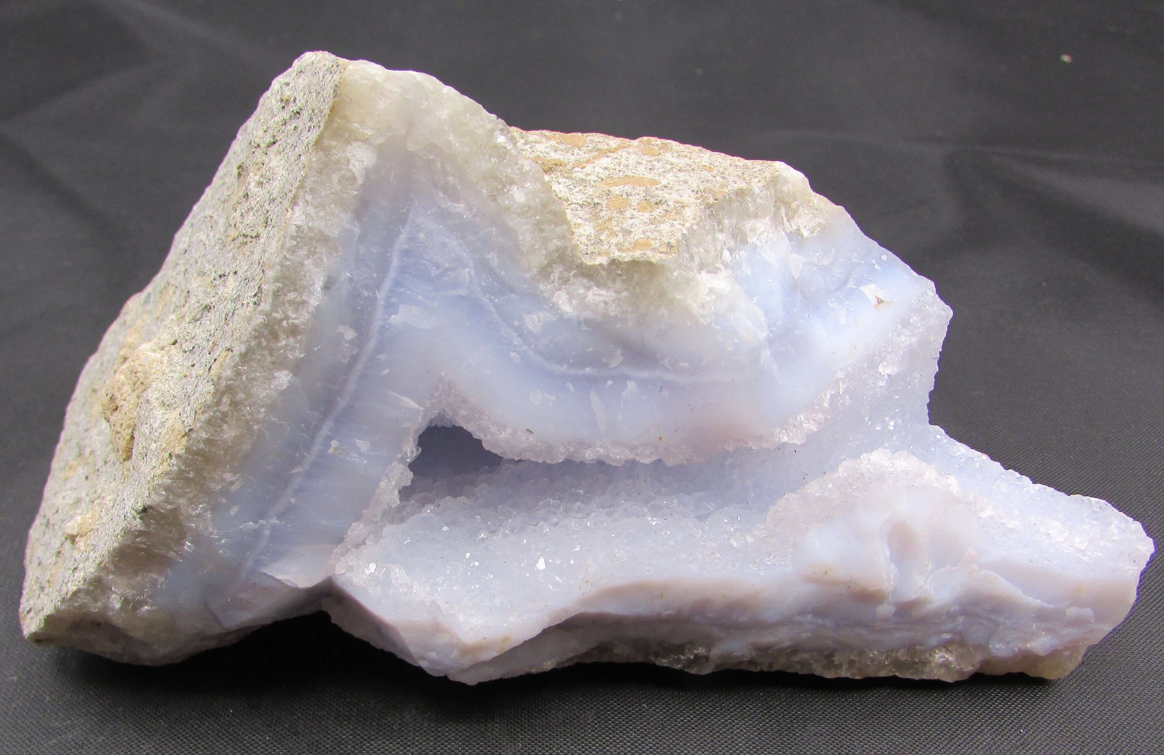 Malawi Blue Lace Agate – Inner Attunement, Angelic Connection, Empaths [MSA107]