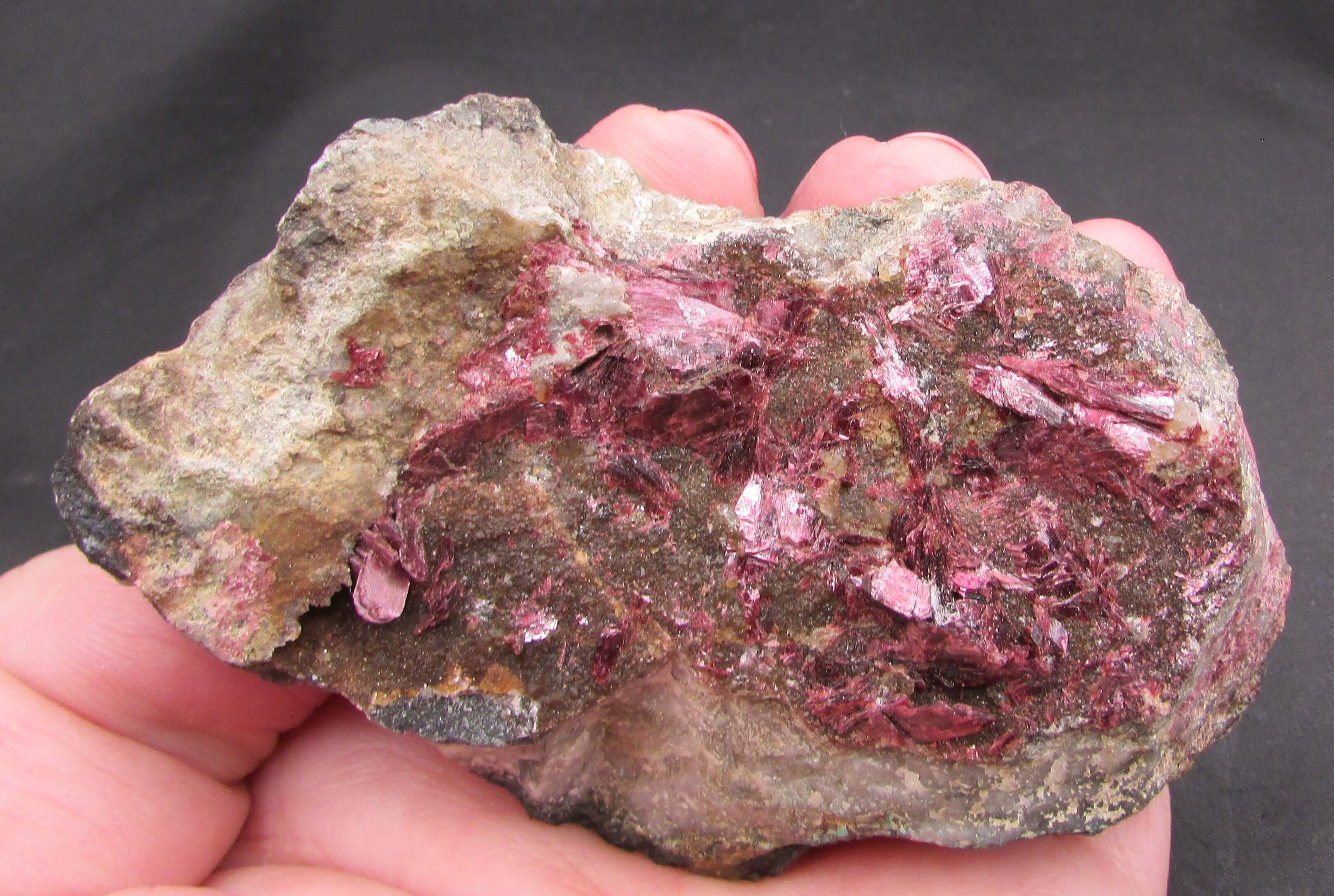 Roselite – Overall Well-Being, Soul Path Guidance & Heart’s Desire [MR101]