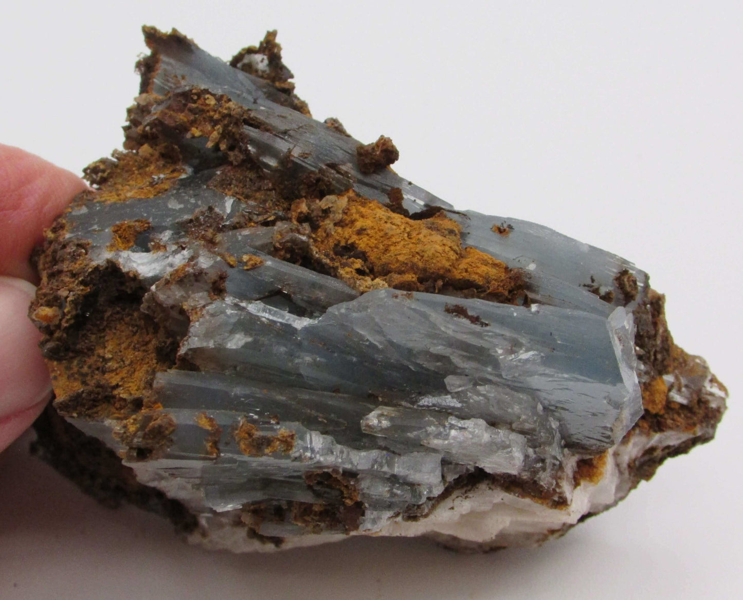 Blue Bladed Barite Crystal (Blue Baryte) (AM209)