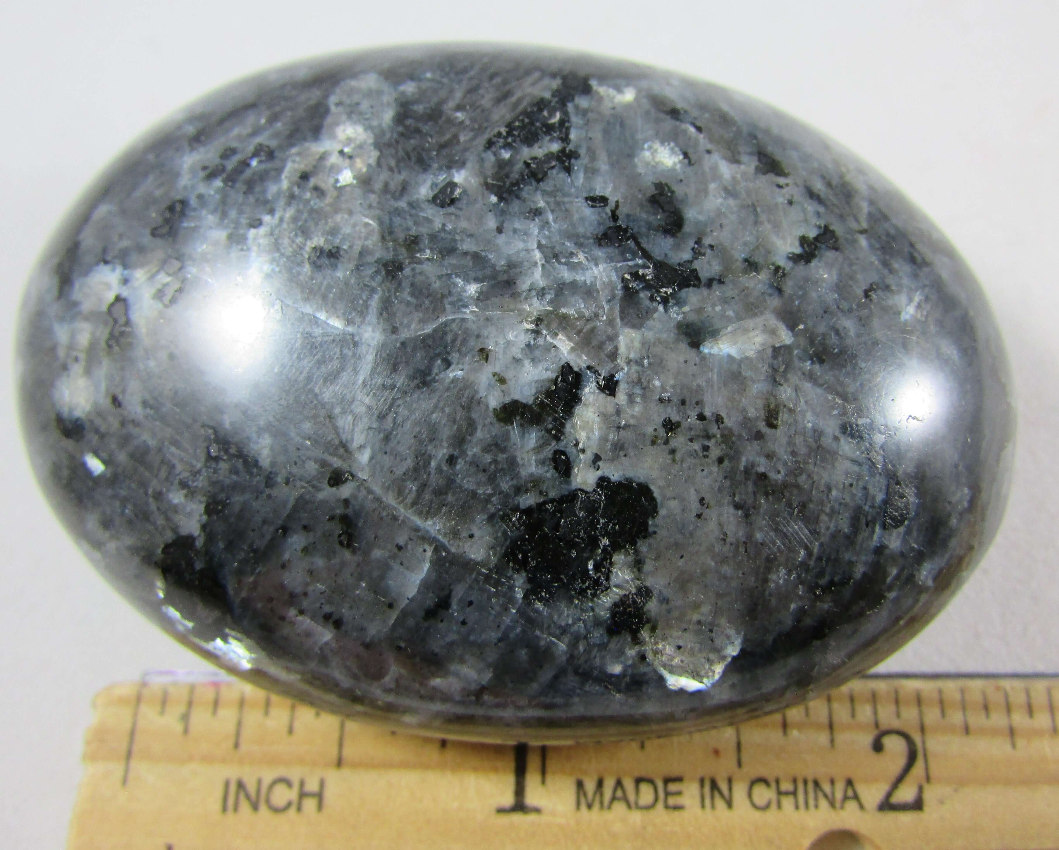 Blue Pearl Palmstone – Imagination, Inspiration & Energetic Protection