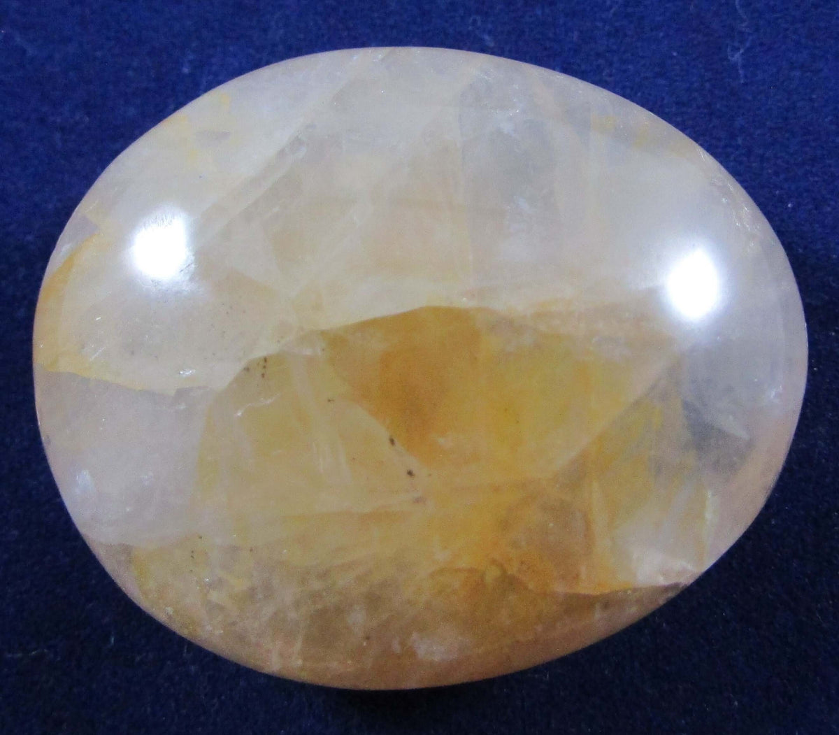 Golden Healer Quartz Palmstone (Madagascar) – Positive Transformation, Inner Strength & Emotional Renewal