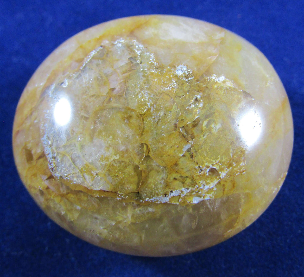 Golden Healer Quartz Palmstone (Madagascar) – Positive Transformation, Inner Strength & Emotional Renewal