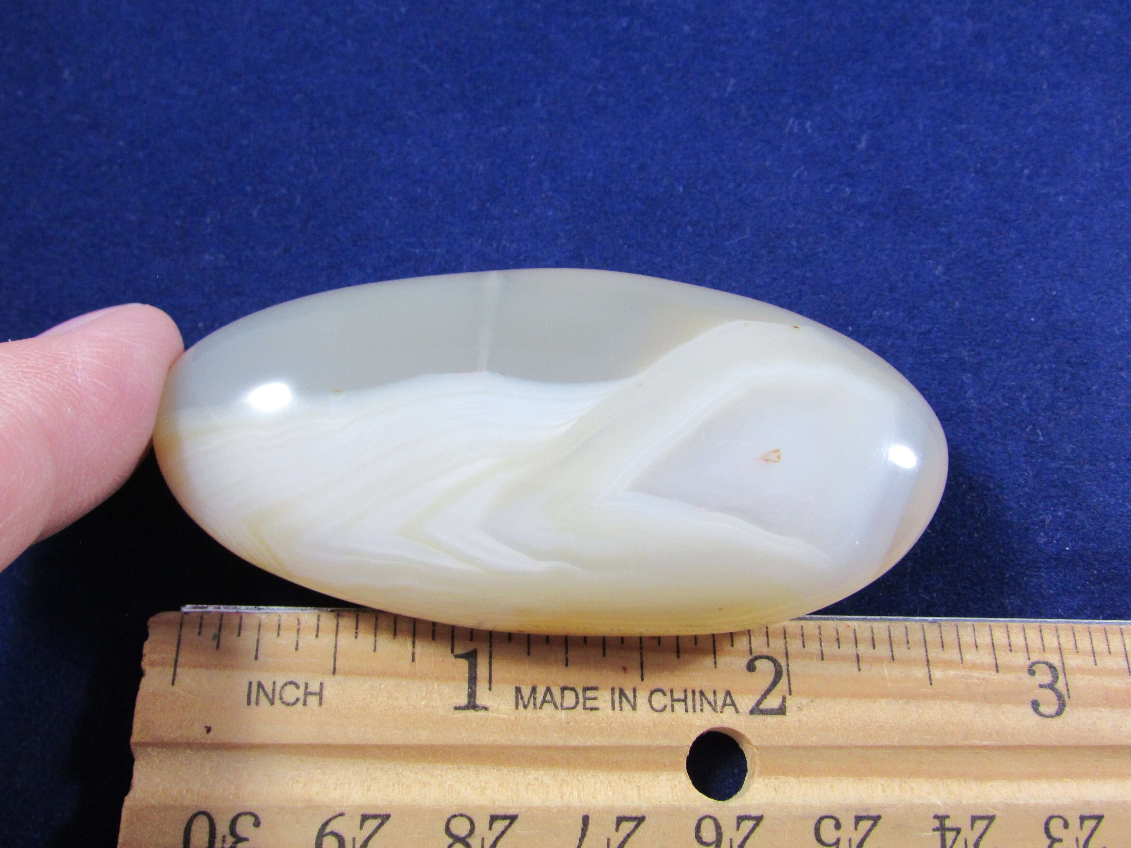 Banded Agate Palmstone – Energy Detox, Truth & Earth Connection | Protective Grounding Stone