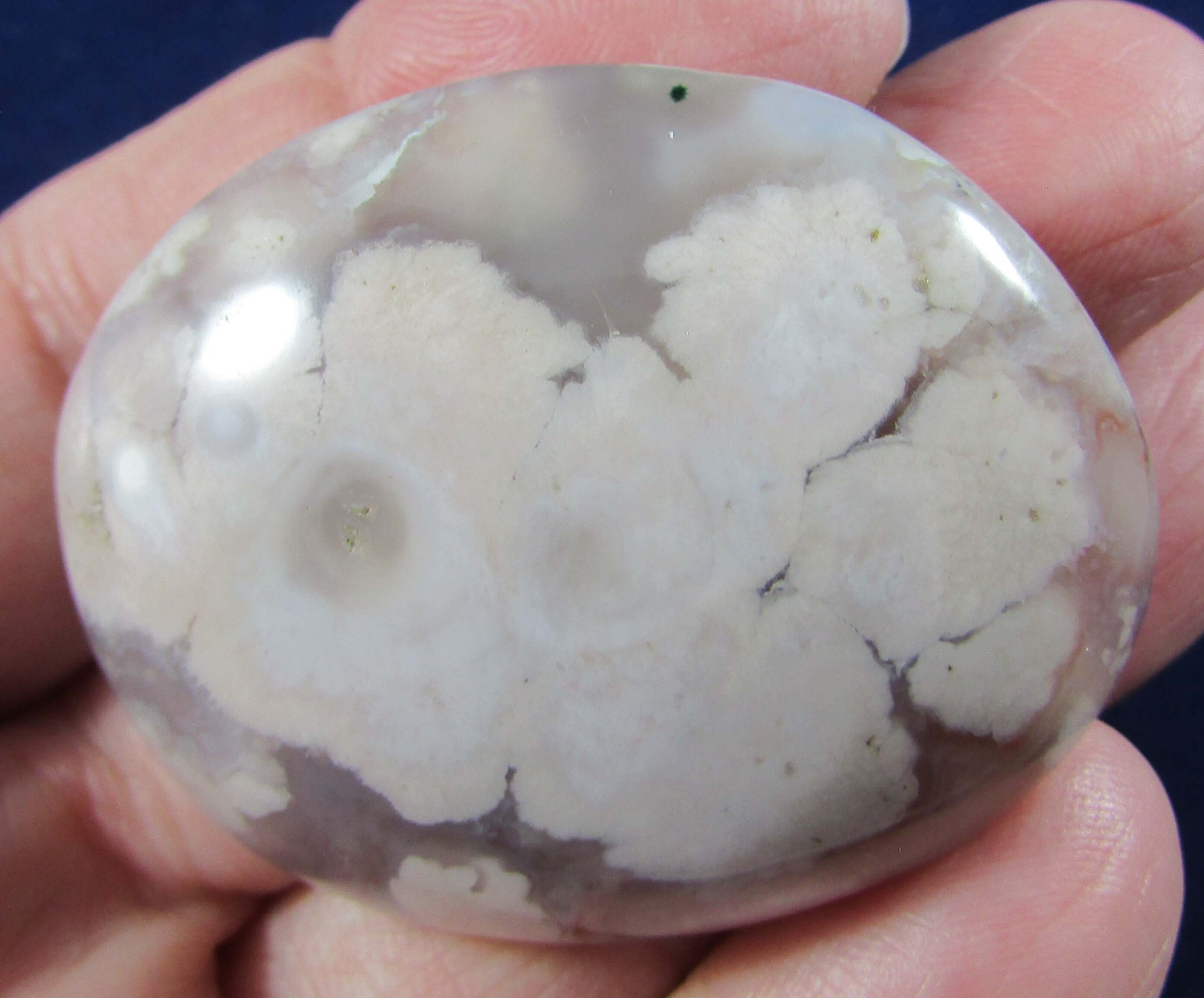 Flower Agate Palmstone – Self Growth, Manifestation & Business Intuition | Divine Feminine Success Stone