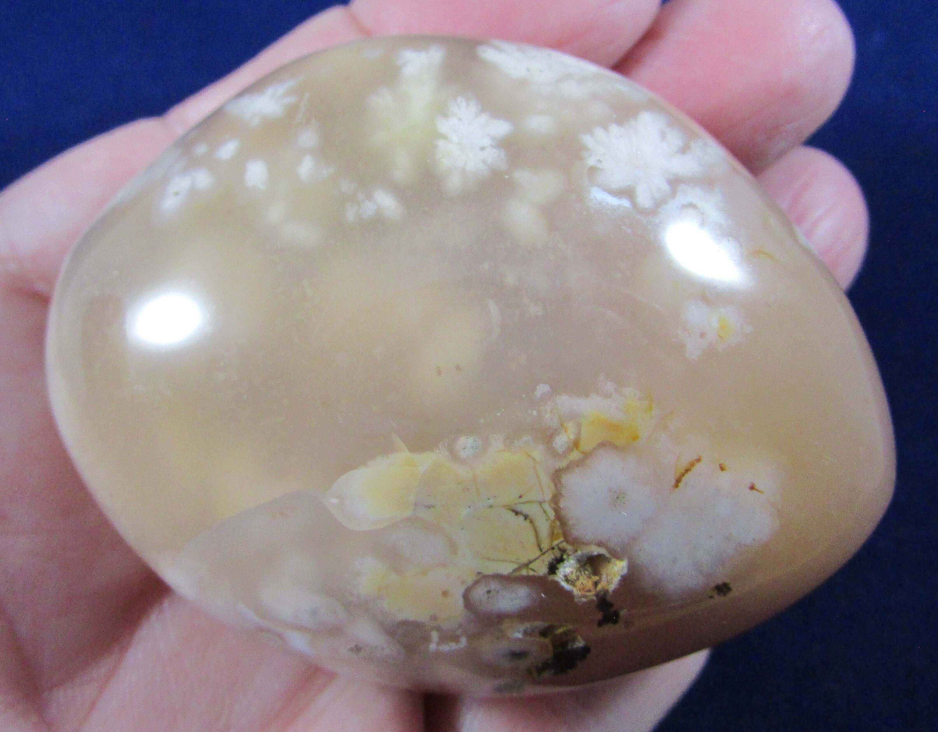 Flower Agate Palmstone – Self Growth, Manifestation & Business Intuition | Divine Feminine Success Stone