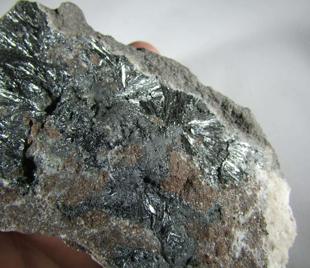 Pyrolusite on Manganese Matrix – Transformation, Confidence, Psychic Protection [ALC16]