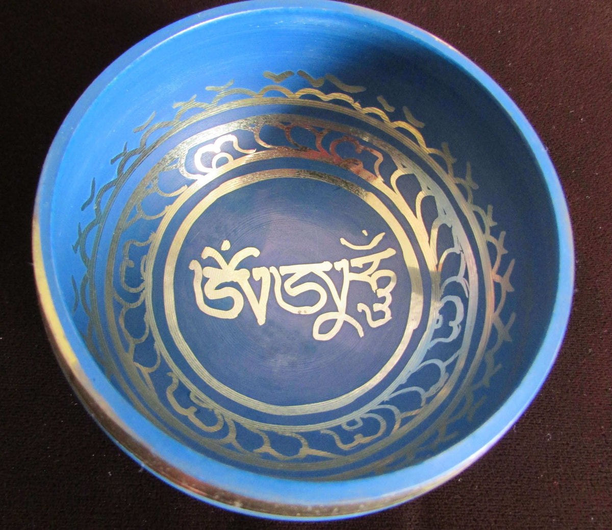 Blue Mani Padme Om Singing Bowl - Sacred Himalayan Sound Healing Instrument