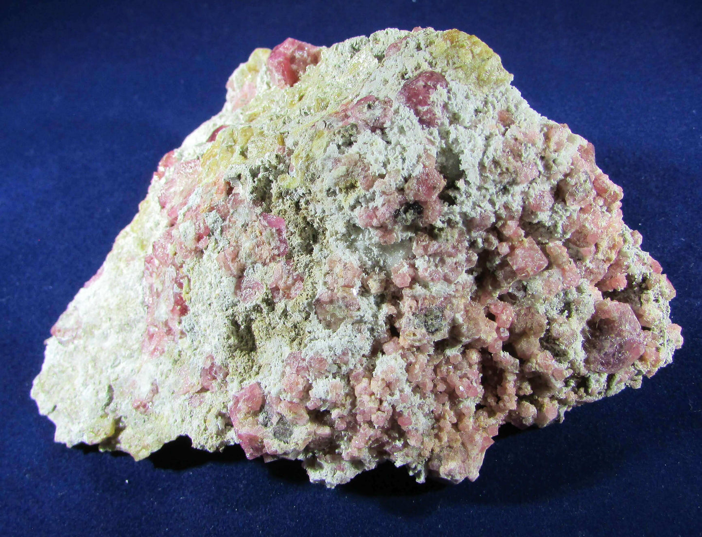 Almandine Pink Garnet, Mexico (GM133) Crystals