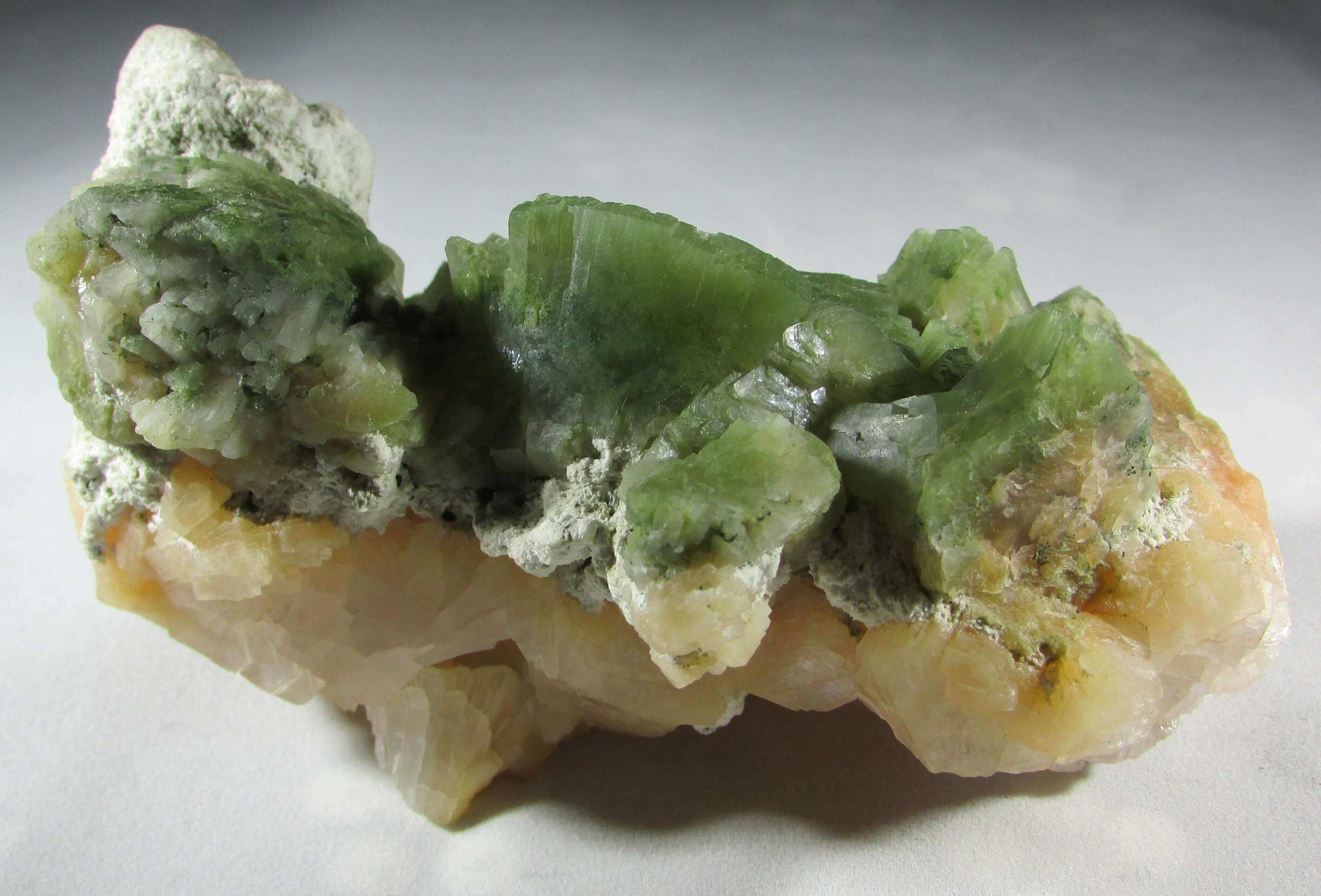 celadonite heulandite crystal mineral, rough celadonite