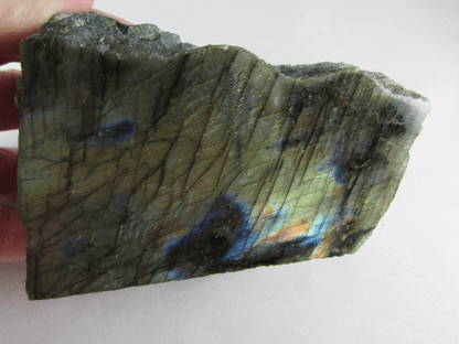 blue flash labradorite, natural labradorite, madagascar