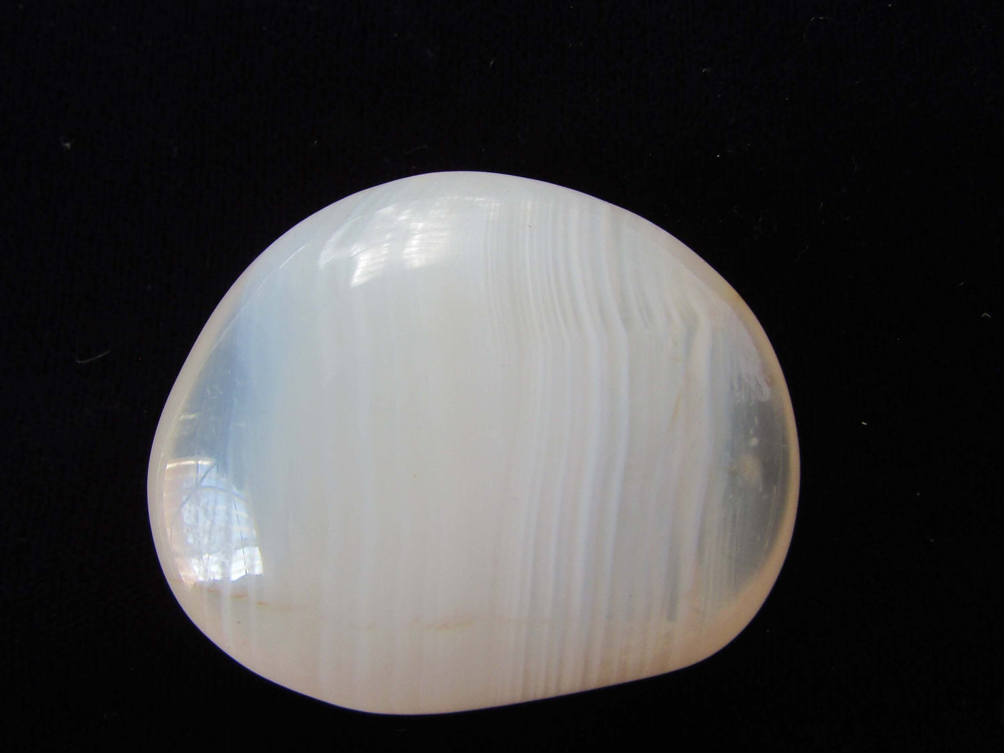 Natural Genune Banded Agate Palmstone, Ethically Sourced from Madagascar